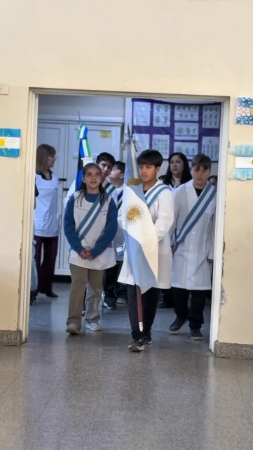 Promesa de lealtad a la Bandera! Escuela 85💙