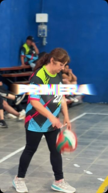 Durante la jornada de hoy se llevó adelante la primera fecha de la Final de la Liga AVE de Newcom, en una jornada llena de deporte, compañerismo y grandes encuentros. 🙌💪

🤝 Equipos, jugadores y jugadoras compartieron esta experiencia donde la pasión por el Newcom fue protagonista.

🏆 ¡Mañana continúa la competencia y seguimos acompañando esta gran final!